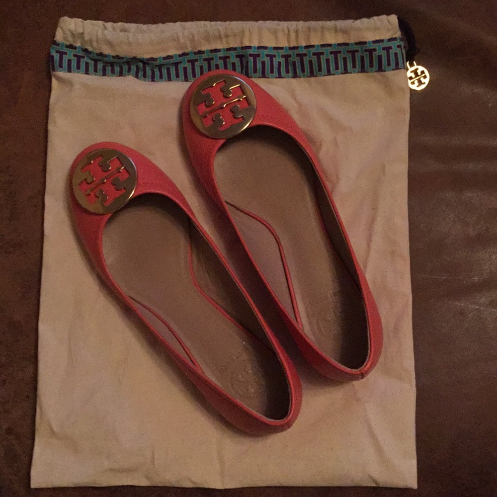 Tory Burch Flats! Worn once! Perfect condition!